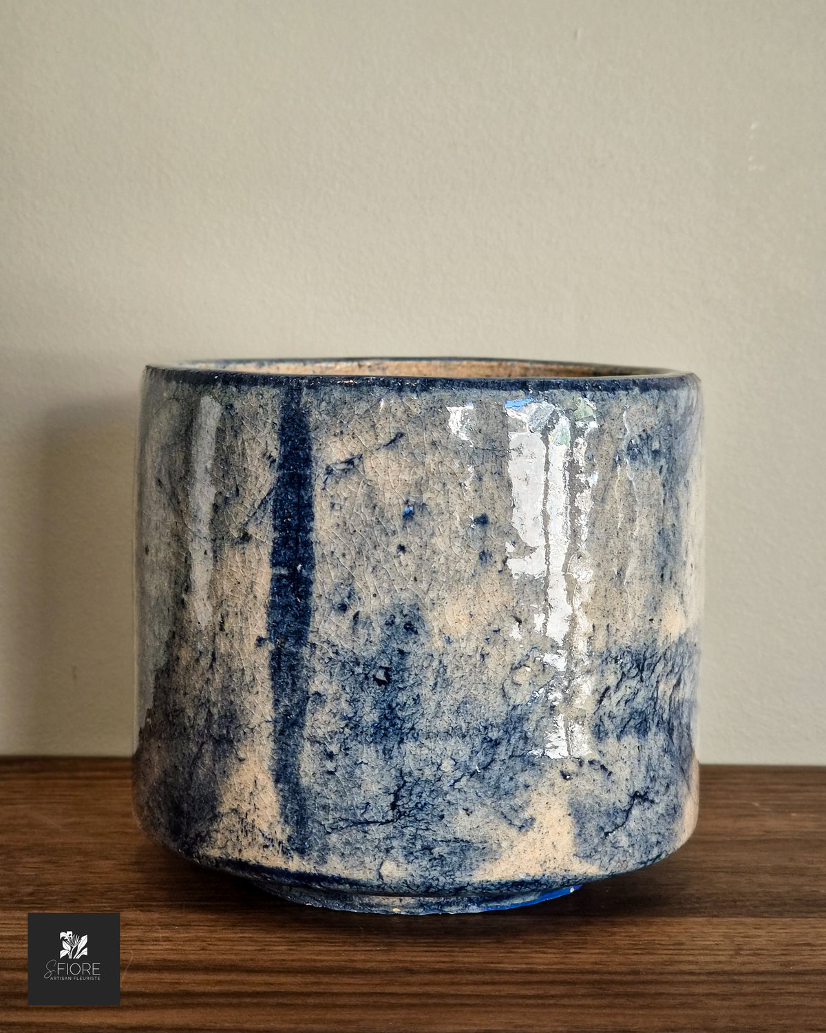 Cache Pot - Fracture