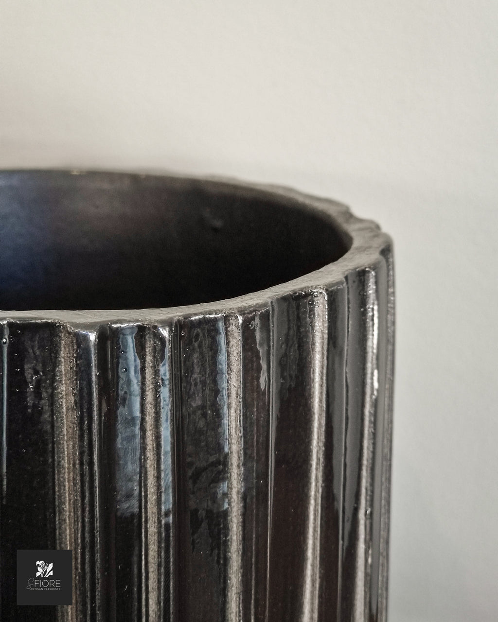 Cache Pot - Comet