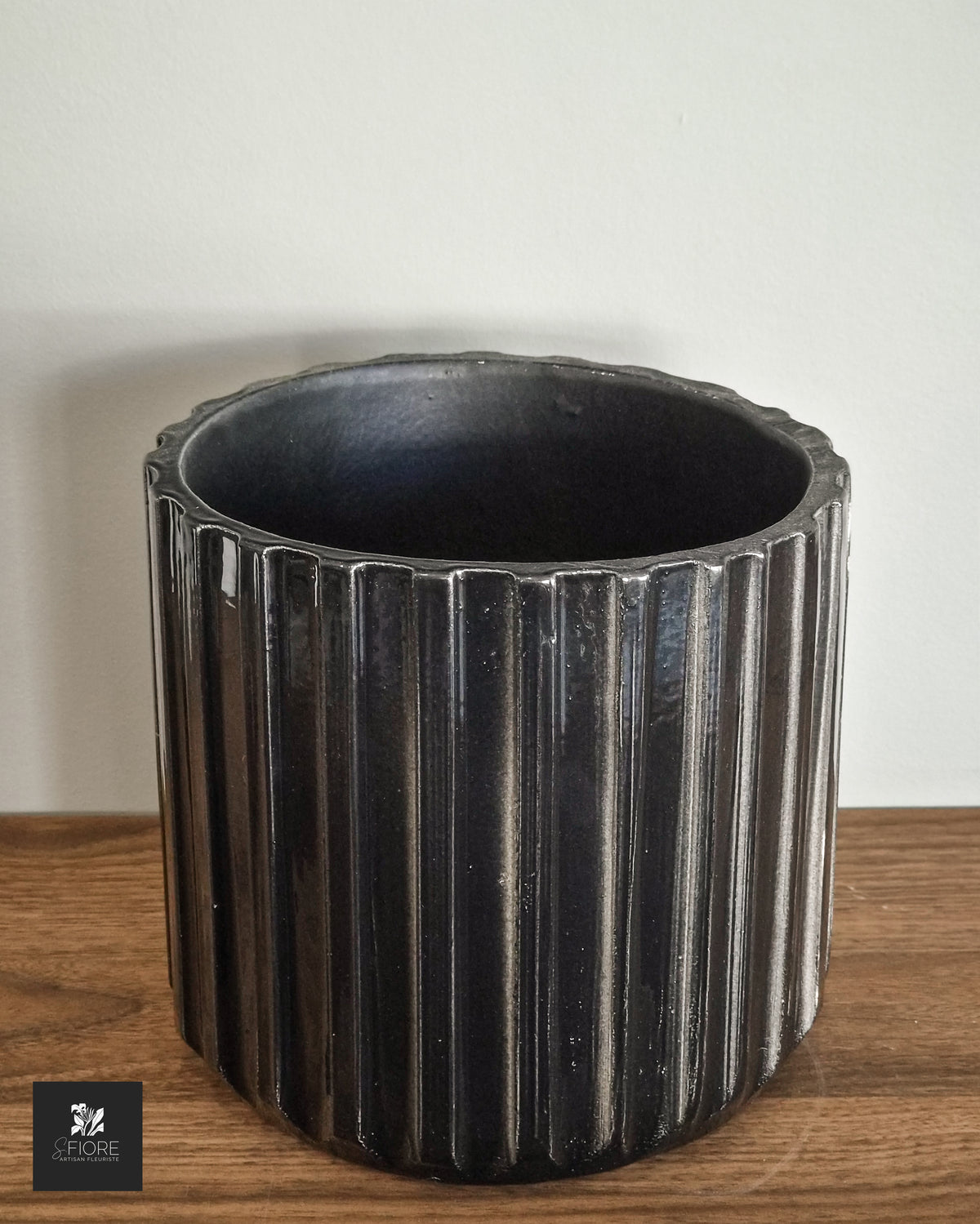 Cache Pot - Comet