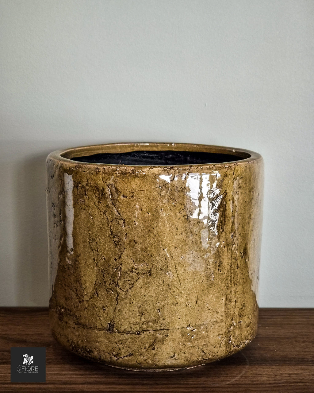 Cache pot - Fracture
