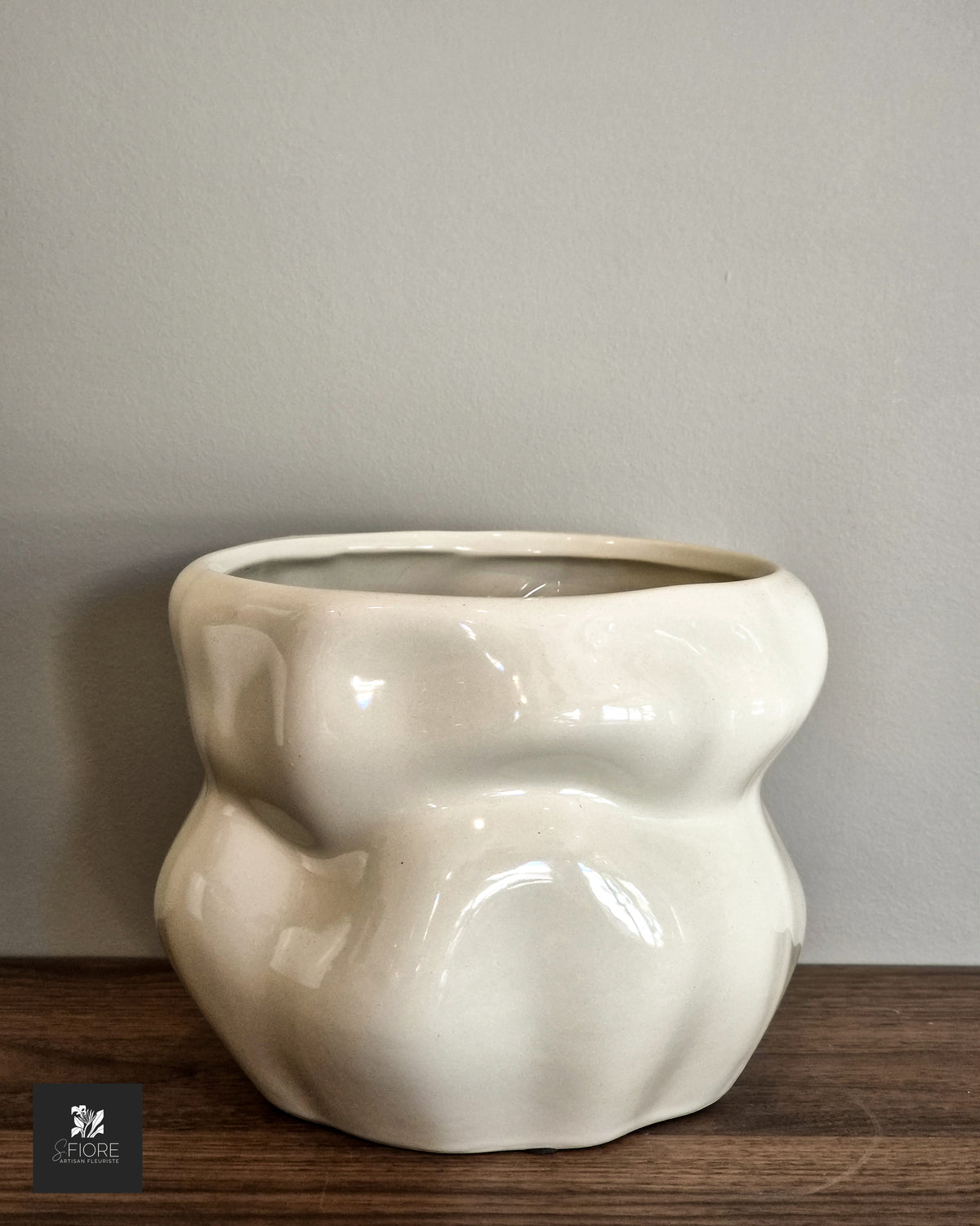 Cache Pot - Charlie