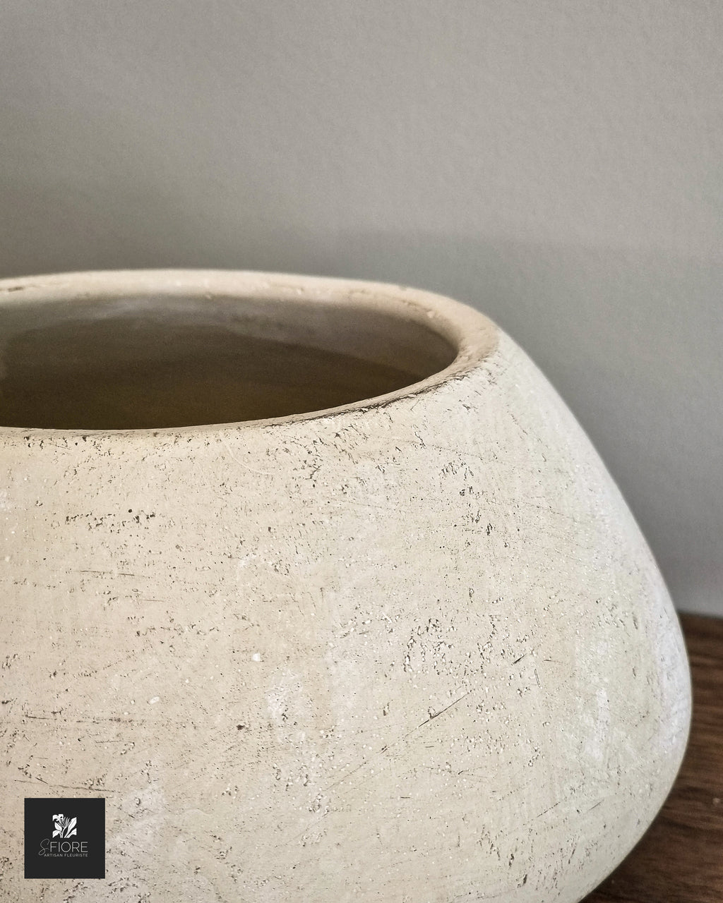 Cache Pot - Dolly