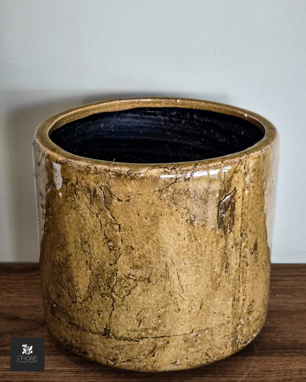 Cache pot - Fracture